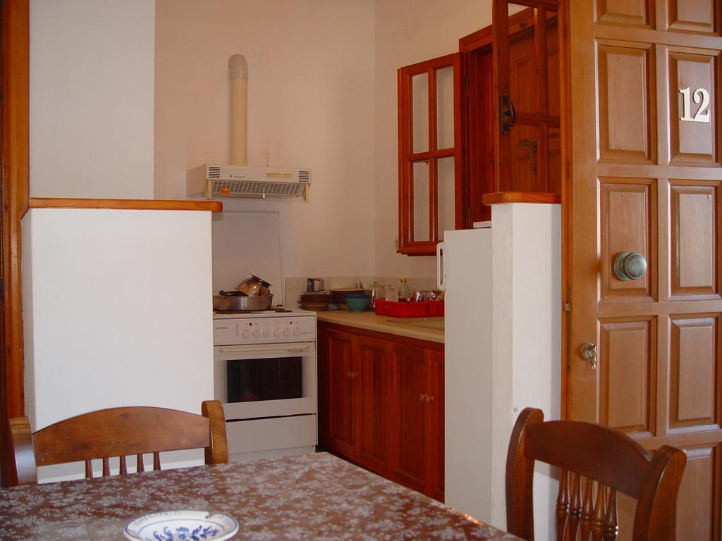 Deidamia Hotel Скирос Стая снимка