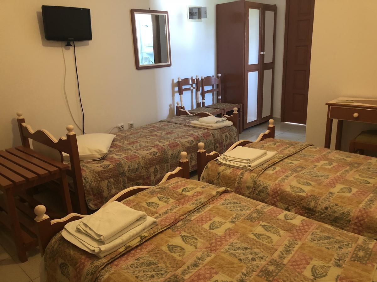 Deidamia Hotel Скирос Екстериор снимка