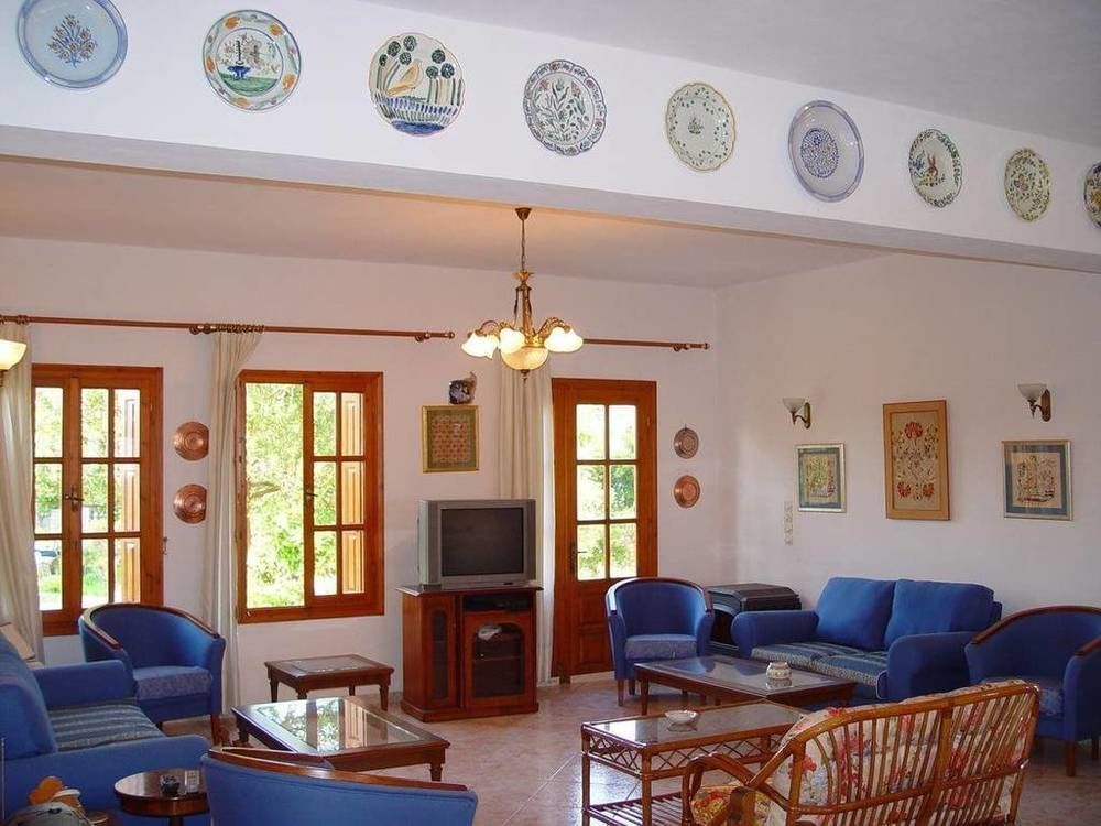 Deidamia Hotel Скирос Екстериор снимка